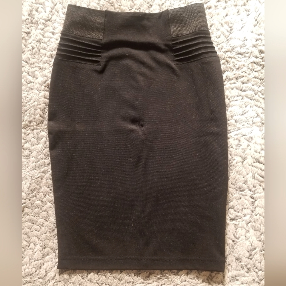 Black pencil skirt
